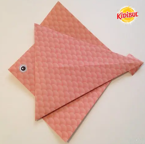 Un poisson d’avril en origami pour rigoler entre amis !
